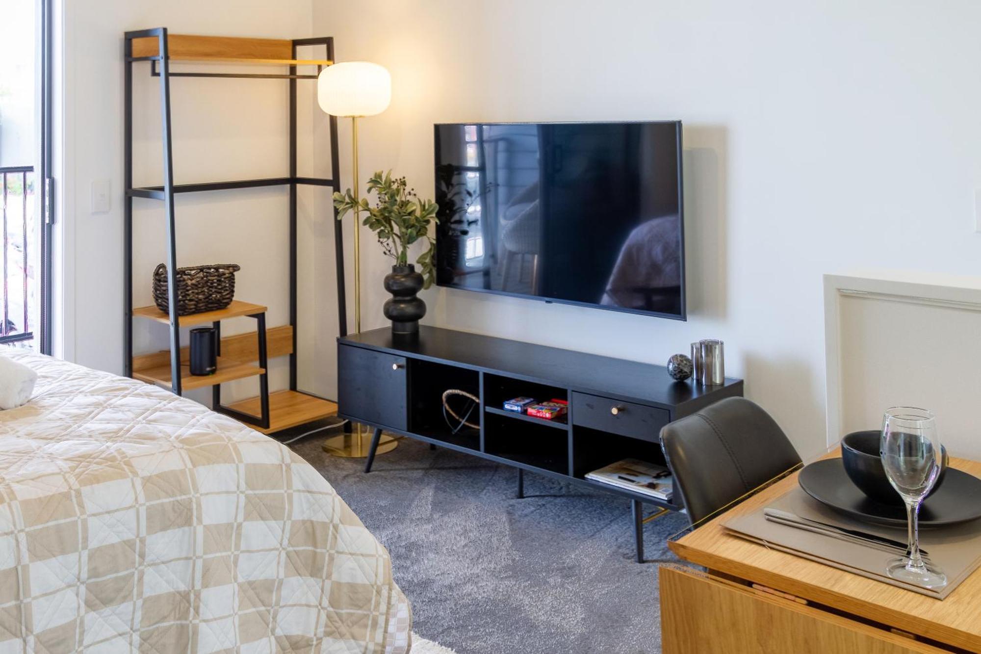 Prime Locale: Studio With Balcony Christchurch Zewnętrze zdjęcie