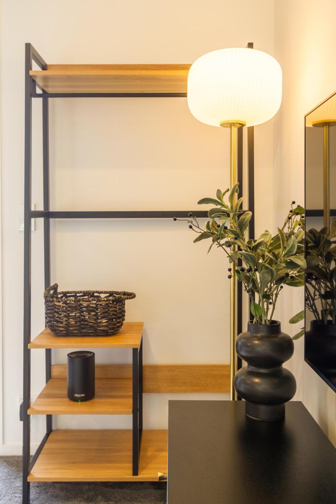 Prime Locale: Studio With Balcony Christchurch Zewnętrze zdjęcie